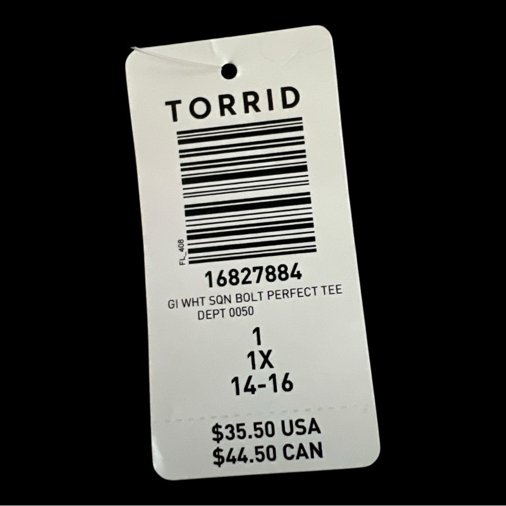 Torrid Perfect Tee - Super Soft Leopard Sequin Bolt White Size 1 (14/16) - Picture 7 of 7